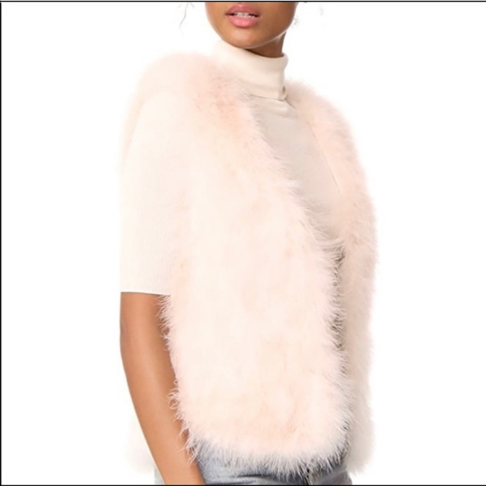Club Monaco Feather Vest in Pale Pink, Size S/P